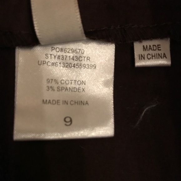 NWT skirt with sequins and stitching - Picture 4 of 5